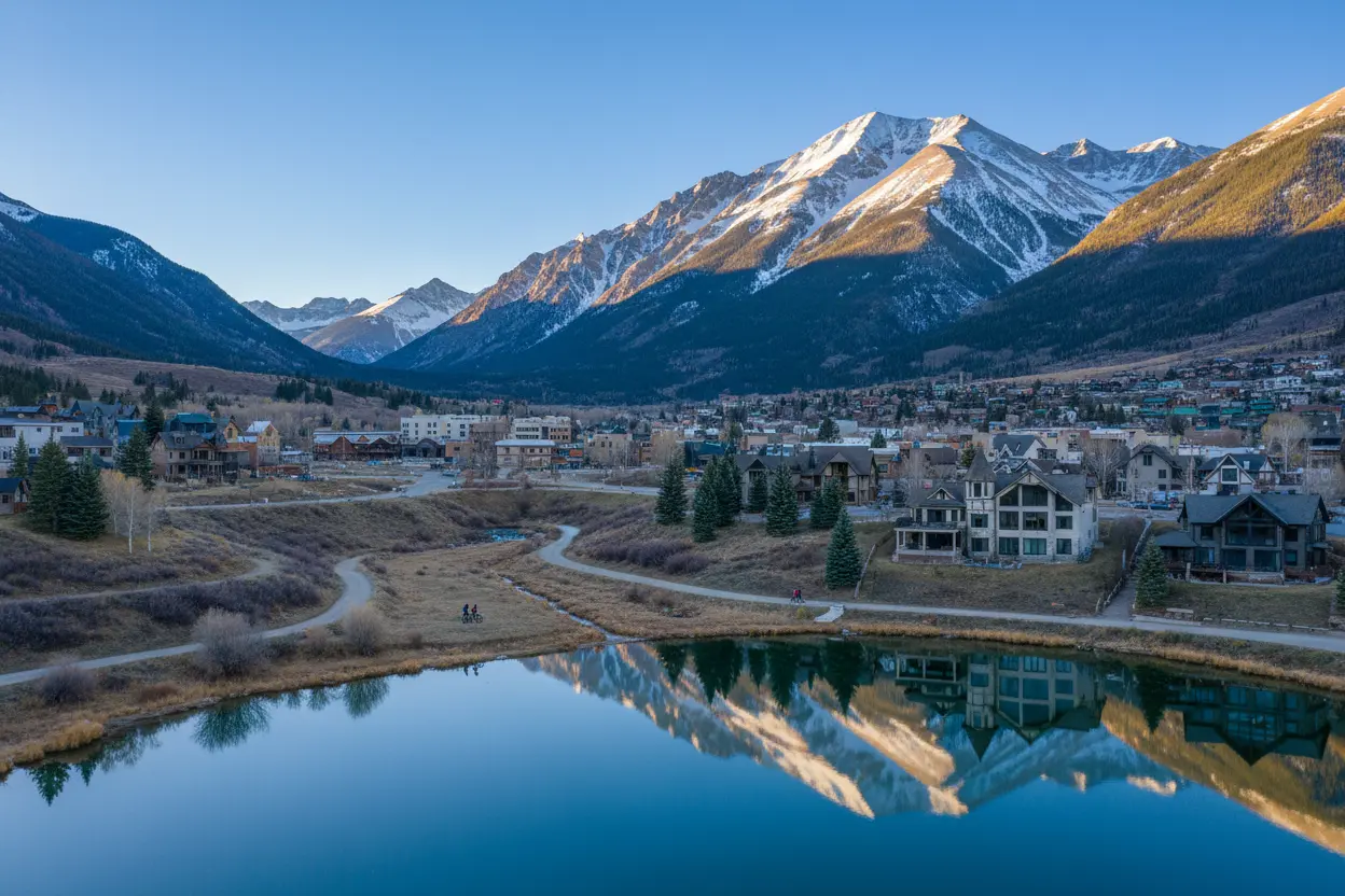 Mountain Community Living: A Guide to Colorado's High Altitude Neighborhoods
