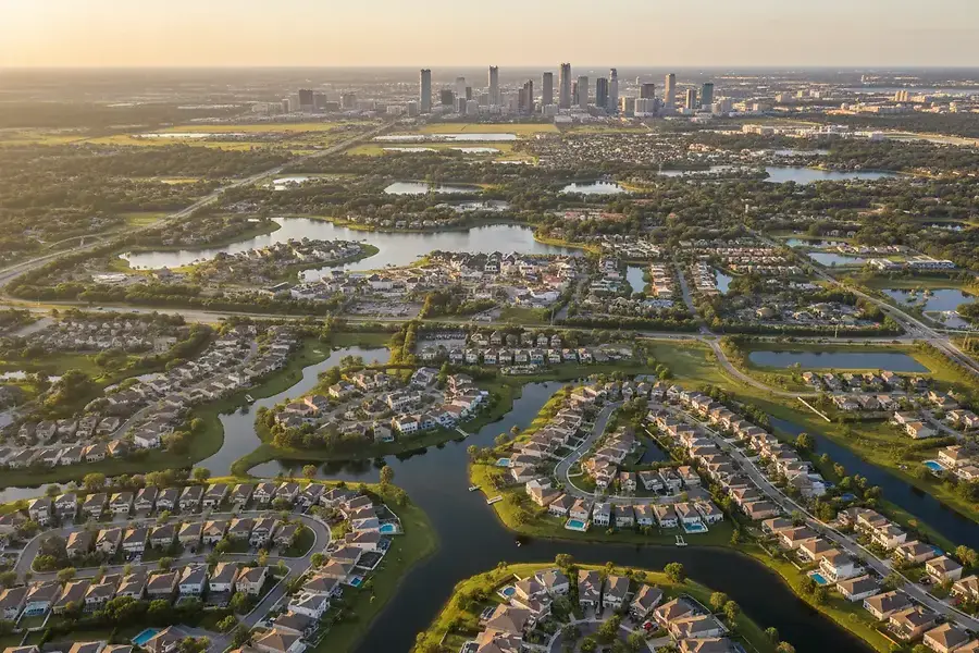 Central Florida Real Estate Market: Kissimmee to Orlando in 2025
