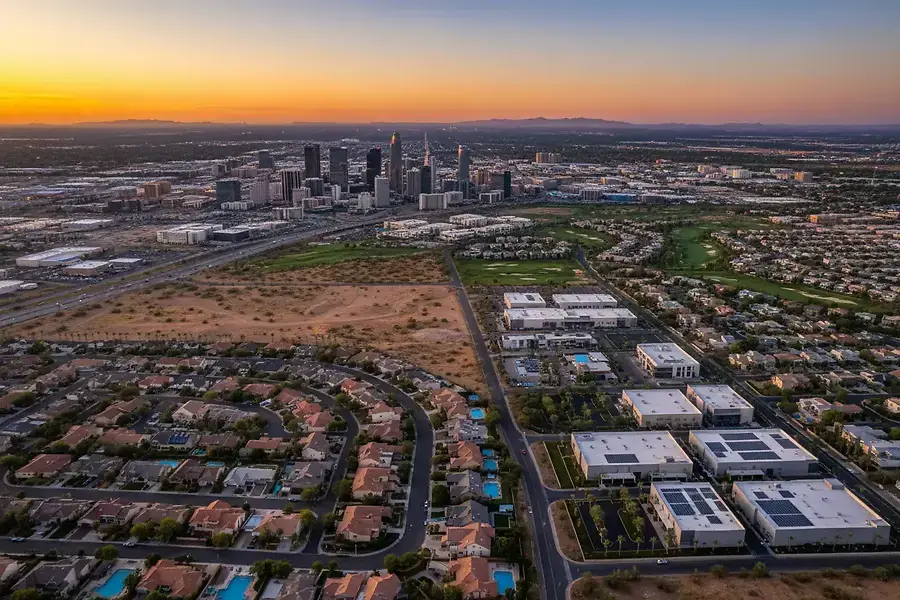 Arizona Real Estate Market: Investment Opportunities Across Phoenix Metro