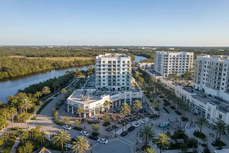 Mixed-Use Real Estate: Blending Commercial and Residential in Southwest Florida