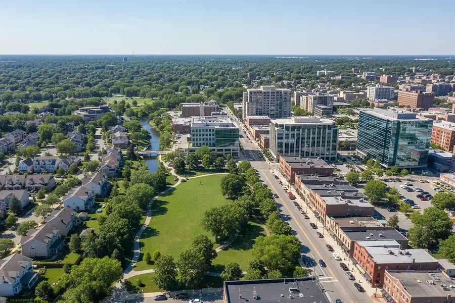 Rochester, MI Real Estate Market: Balancing Residential and Commercial Opportunities