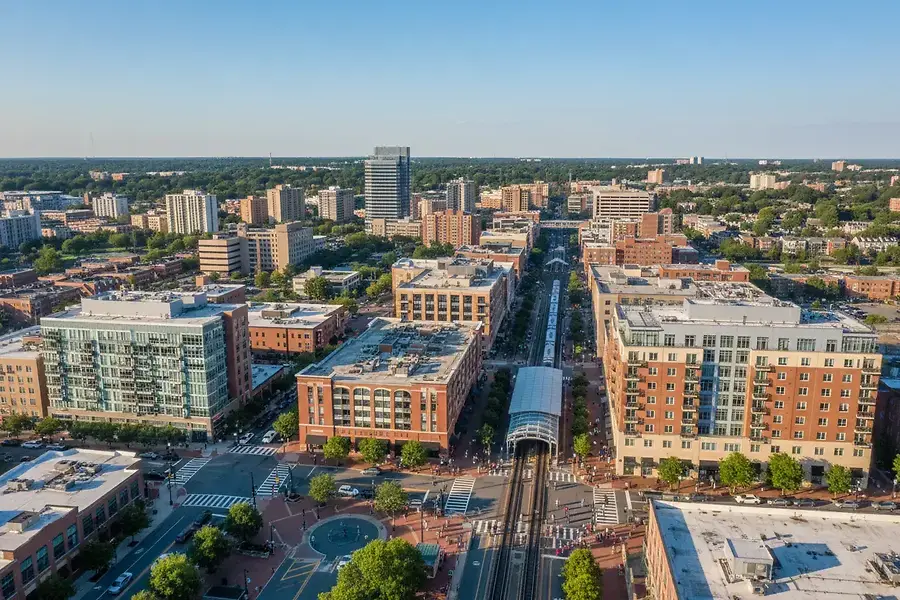 Silver Spring Real Estate Market: Guide for Buyers and Investors