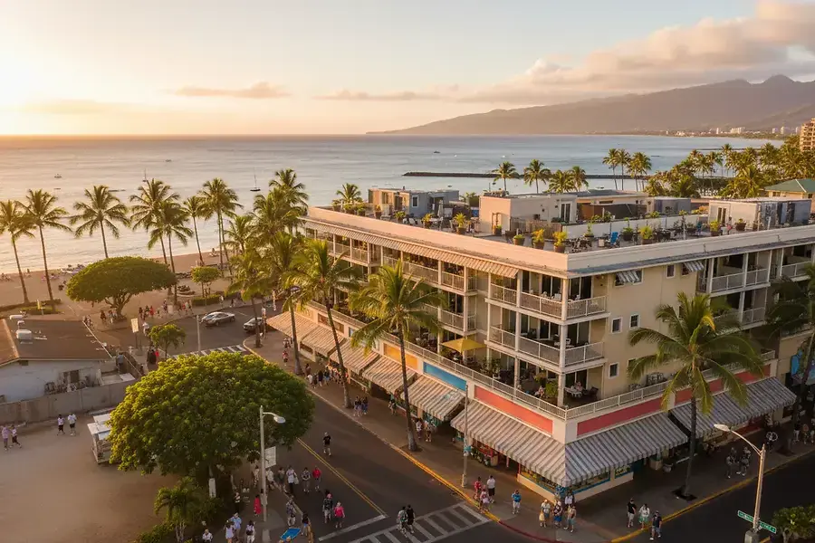 Lahaina's Mixed-Use Real Estate: Residential, Commercial & Hybrid Investment Strategies