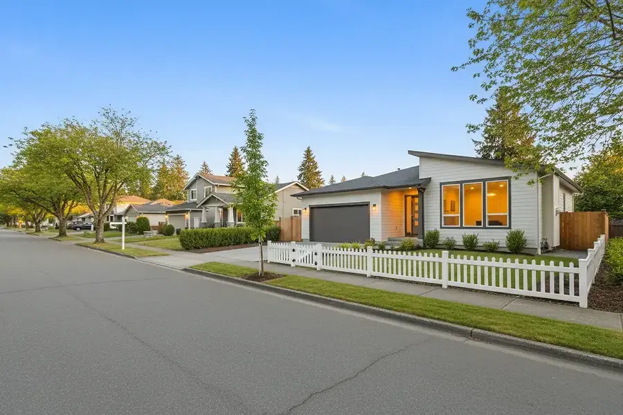 Finding Your Ideal Home: A Guide to Buying Residential Property in Bremerton