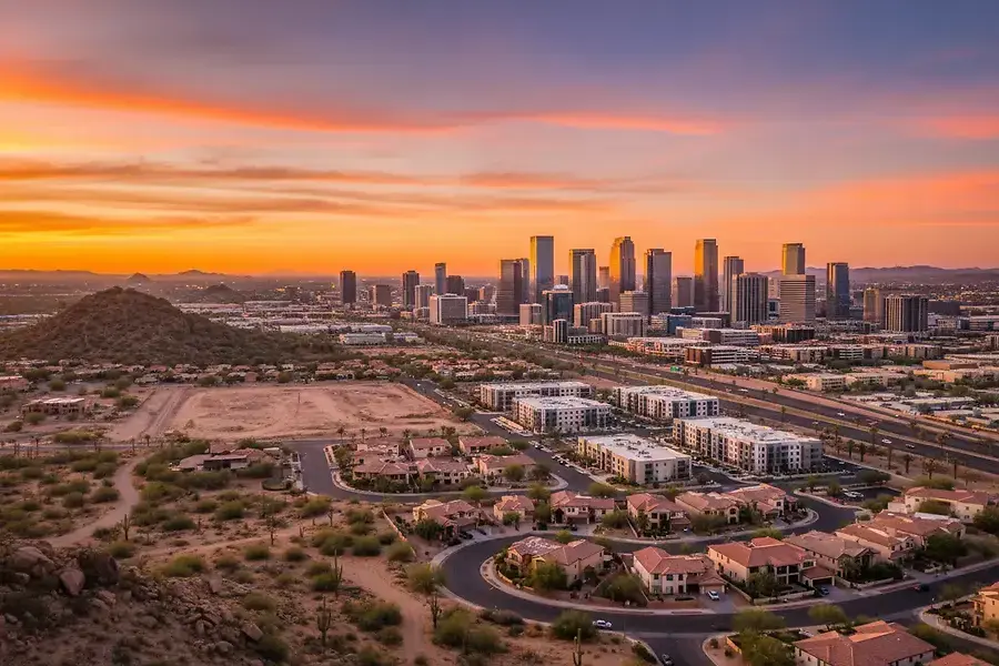 Phoenix Real Estate Market Trends: Opportunities for Buyers and Investors