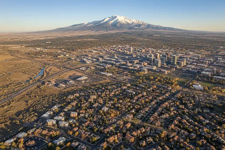 Colorado Springs Real Estate Market Trends and Opportunities for 2025