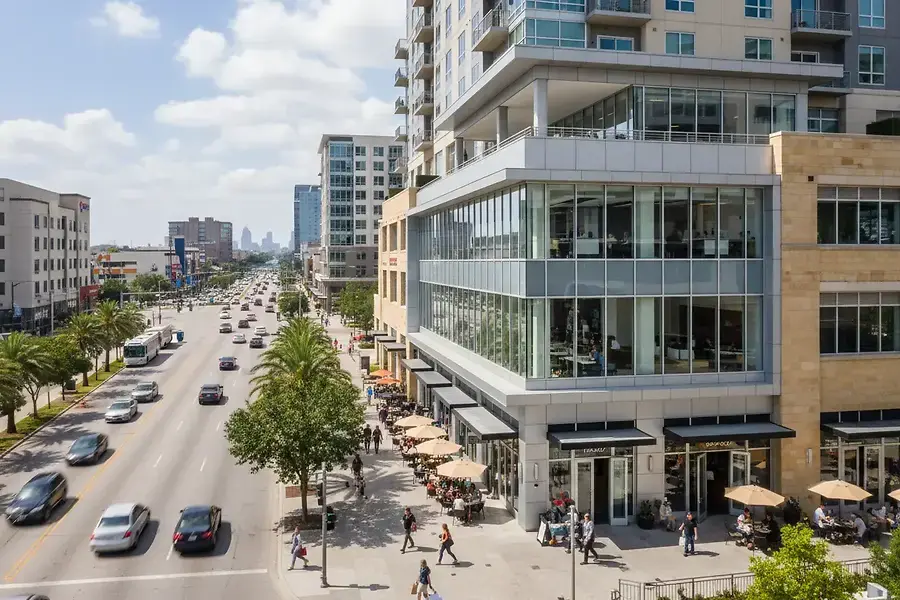 Commercial Real Estate Opportunities in the Dallas-Frisco Corridor