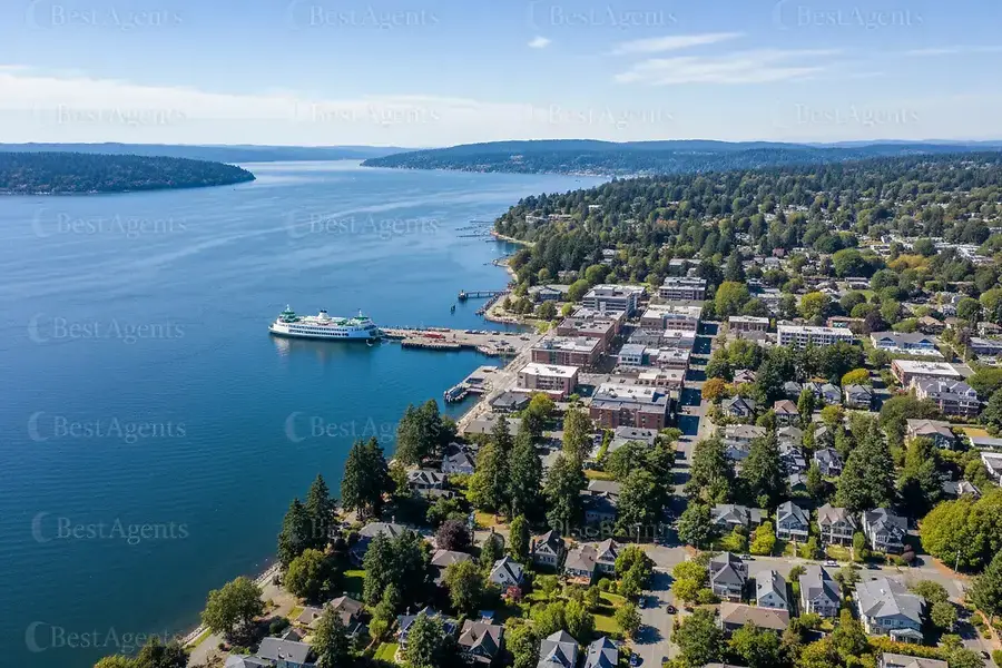 The Complete Guide to Edmonds' Neighborhood Trends and Home Values