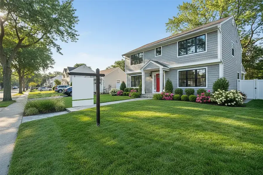 Maximizing Rental Income: Long Island Residential Investment Strategies