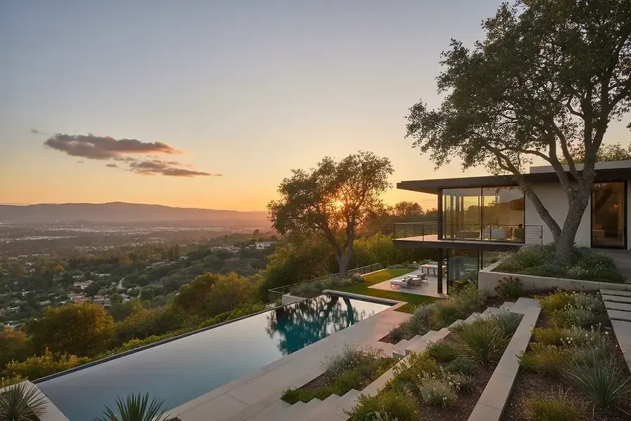 Encino Home Buyers Guide: Navigating Neighborhoods and Investment Potential