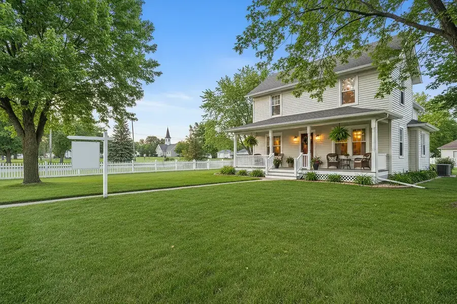 Your Complete Guide to Buying Your First Home in Cambridge, MN