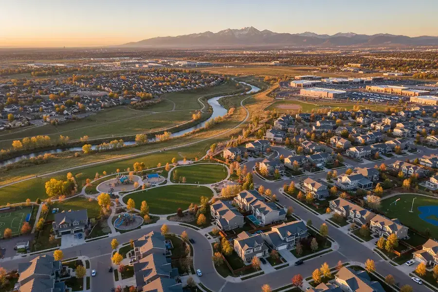 Suburban Communities Near Denver: Finding Your Ideal Neighborhood