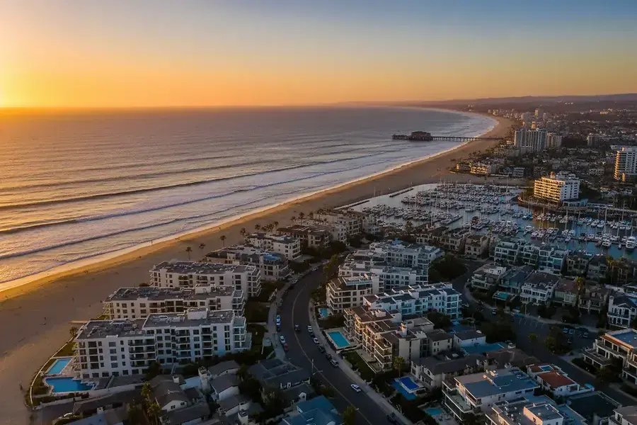 Waterfront Living in Redondo Beach: A Buyer's Complete Guide