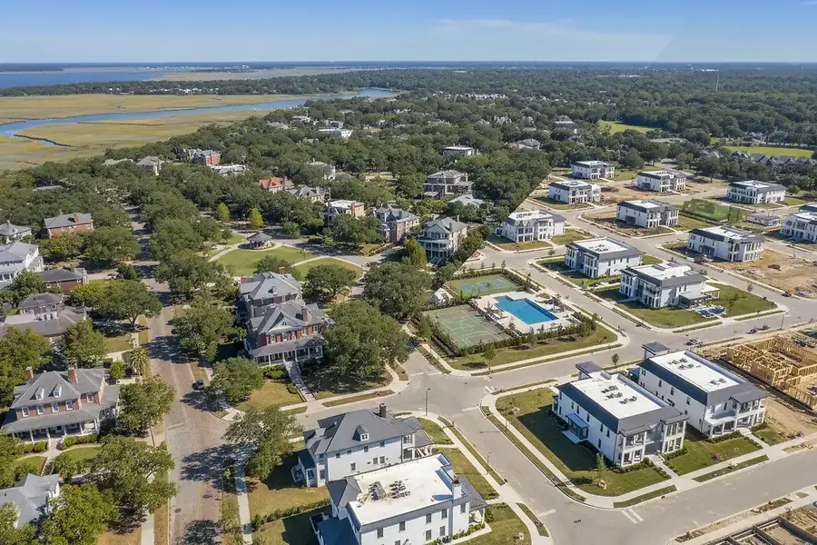 How to Choose Between Established and Emerging Neighborhoods in the CSRA